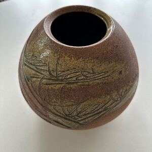 EM) 1円オークション 陶器 在銘 花瓶 花器 壺 花入れ 直径約24cm×高さ20cm 口径約9cm 茶色 共箱無