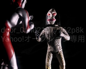 円谷プロ ULTRAMAN DADA FIGURE ウルトラマン 「人間標本5・6」 三面怪人 ダダ (A) フィギュア 