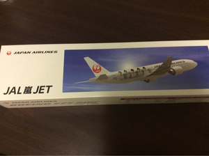 非売品　日本航空 JAL 嵐JET BOEING 777-200 1:200　モデルプレーン