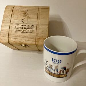 yamaka 木箱入りピーターラビット マグカップ PETER RABBIT100years 白色 中古　自宅保管品②