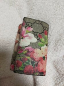 グッチ　GUCCI　ブルームス　キーケース　花柄　ミケーレ　