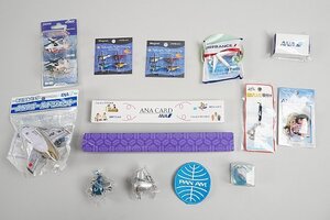 ★ ANA ゴールドジェット ミニプルバック / JAL AIRPLANE 根付け / HAWAIIAN AIRLINES ハワイアン航空 扇子 などまとめてセット