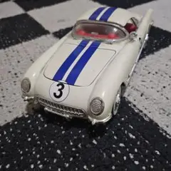 solid 1/18 Chevrolet CORVETTE １９５３年式 ヤナセ