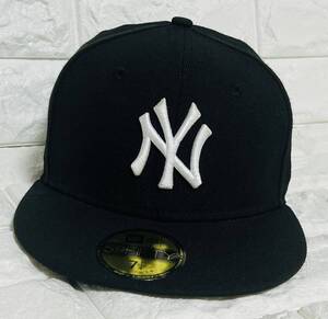 希少☆極美品ニューエラ キャップ 59FIFTY ブルックリン 7 1/4 NEW ERA ニューヨークヤンキース ブラック CAP 帽子