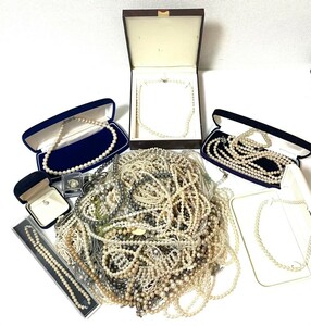 1円〜　パール アクセサリー 真珠 ネックレス イヤリング ブローチ　フェイクパール シルバー SILVER　大量おまとめ　約4.2kg