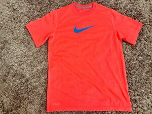 【即決美品】ナイキ NIKE DRI-FIT 半袖Tシャツ キッズLサイズ160相当オレンジ/ブルー青スウッシュ 