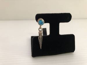 【新品未使用】シルバーアクセサリー ピアス ストーンダガースタッド BLUE