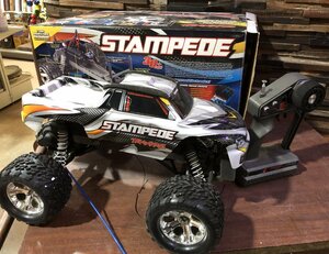 中古 簡易動作確認済 TRAXXAS STAMPEDE ラジコン モンスタートラック トラクサス スタンピード