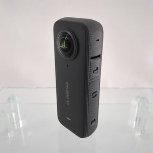 インスタ360　X3　アクションカメラ　CINSAAQ/B　CM1112　Insta360　撮影　中古　◆3114/高洲店