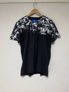 アメリカ新品★アディダス ORIGINALS GRAPHIC Tシャツ M 黒