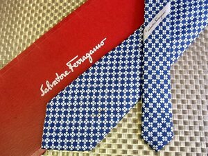 ♪36395Ｄ♪状態並品【花 小花 柄】フェラガモ【FERRAGAMO】ネクタイ