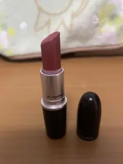 mac リップ　口紅　ルージュ　RETRO A37