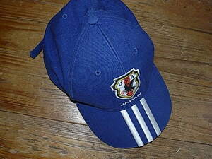 Adidas JFA キャップ　　 良品USED。