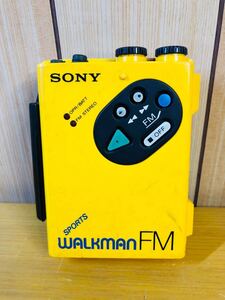 ♪ SONY SPORTS WALKMAN ソニー スポーツウォークマン カセットプレーヤー イエロー 防水タイプ WM-F5 動作未確認