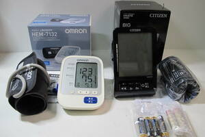 ２２A★オムロン　シチズン　上腕式血圧計　２点セット　HEM-7132 CHUA716 