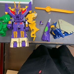 ジャンク品　タカラ TAKARA 勇者指令 ダグオン DX デラックス 機獣合体 シャドーダグオン サンライズ 勇者シリーズ ロボット