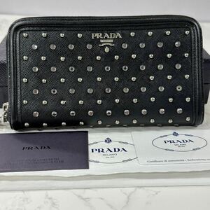 プラダ　PRADA 財布　長財布　サフィアーノ　スタッズ　ラウンドファスナー　メンズ　レディース　