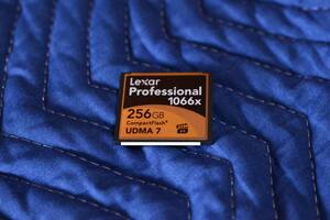 Lexar レキサー Professional CFカード コンパクトフラッシュ 256GB 1066X LCF256CRBNA1066 Micron SLCチップ採用品