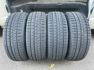 ブリヂストン ブリザックVRX2 215\60r16 2020年製８分山　良品 スタッドレス