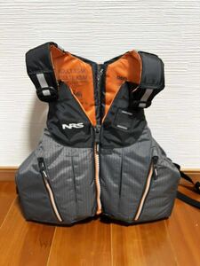 PFD NRS OSO サイズXS/M 色チャコール　ライフジャケット 救命胴衣 ウォータースポーツフローティングベスト