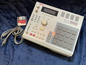 AKAI アカイ MPC2000 サンプラー 