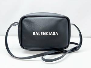 美品　BALENCIAGA　バレンシアガ　エブリデイ　ロゴ　カメラバッグ　S　黒　ショルダー　489812