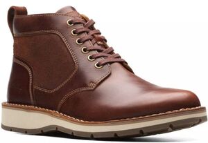 送料無料 Clarks 28.5cm チャッカ ブーツ スニーカー ブラウン レザー ビジネス ローファー ワーク スーツ フォーマル JJJ JJJ330