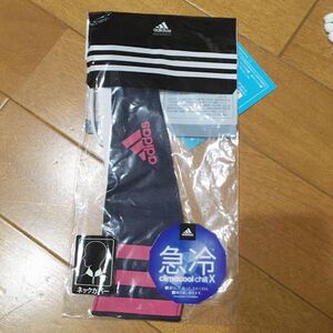 adidas アディダス　ネックカバー