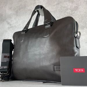 【美品】トゥミ TUMI セネカ メンズ ビジネス 2way トートバッグ ハンド ショルダー ブラウン ロゴ レザー 本革 斜めがけ◎ 大容量 A4◎