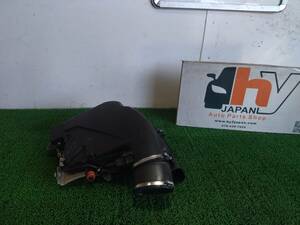 BMW　エアクリーナー　左　750i　ABA-KA44　KA44　F02,F03,F04　2009　＃hyj　NSP193854