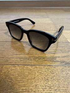 TOM FORD トムフォード FT0681-F 001 5020 145 眼鏡 サングラス フレーム ブラック　グラデーション