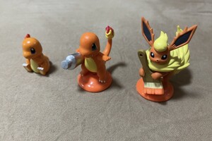 ポケモン　パレットカラーコレクション　オレンジ　ヒトカゲ　ブースター　 ポケットモンスター　 フィギュア　orange 他シリーズ1つ