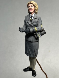 【完成品】「ドイツ兵」1/35 R060914女性