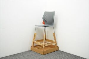 【送料無料】【B級／未使用品】イトーキ取扱 Knoll(ノル) マルチジェネレーション スツールタイプ バーハイト シルバー塗装脚 ダークグレー