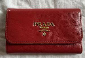 PRADA プラダ レザー リボン 6連 キーケース　定番　赤