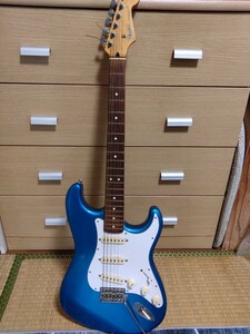 Fender JAPAN エレキギター ストラトキャスター