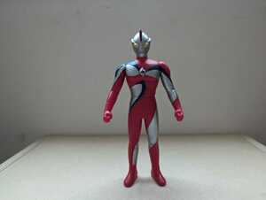 ウルトラヒーロー800シリーズ ソフビ ウルトラマンコスモス コロナモード