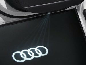 AUDI US純正 4リングスロゴ LEDドアエントランス・フットランプ【GENUINE PARTS】新品/アウディ/