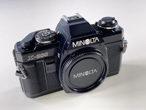 ★美品 MINOLTA ミノルタ X-500 フィルムカメラ ボディ 一眼レフ カメラ コンパクト レトロ マニュアル 中古品 現状品 管理TO716