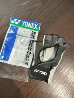 ハーフテニスグローブ4　YONEX　ヨネックス