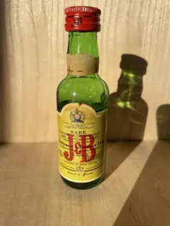 J&B レアウイスキー 小瓶