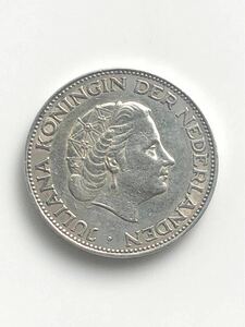 【美品】オランダ 古銭 銀貨 ユリアナ女王 2 1/2　グルデン 1961年