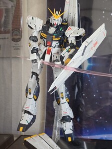 ニュー ガンダム MG 完成品