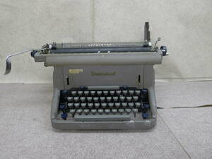 hh137●動作未確認 ヴィンテージ underwood/アンダーウッド *レトロなタイプライター* 50年代 60年代 事務機器 アメリカ製 什器/140