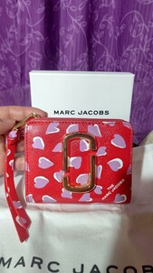 MARC JACOBS ハート柄 2つ折り財布 未使用 メチャカワ