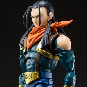 S.H.Figuarts 人造人間 超17号 フィギュア フィギュアーツ プレミアムバンダイ 新品