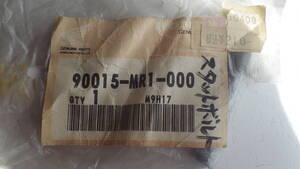 A220　ホンダ　スタッドボルト　90015-MR1-000　新品