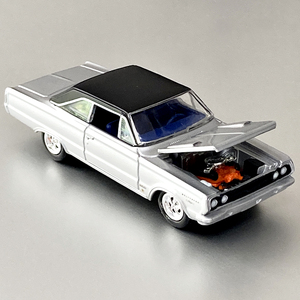 1/64 ジョニーライトニング 1967 プリムス GTX ハードトップ Johnny Lightning 