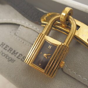 f002 Z1 エルメス HERMES レディース腕時計 ケリーウォッチ QZ クオーツ 黒文字盤 GP レザーベルト 電池切れ ケース入り