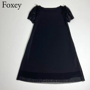 美品 FOXEY NEW YORKフォクシーニューヨークドレスフレアワンピースCool Luxury 半袖　膝丈マットストレッチジャージ　レディース